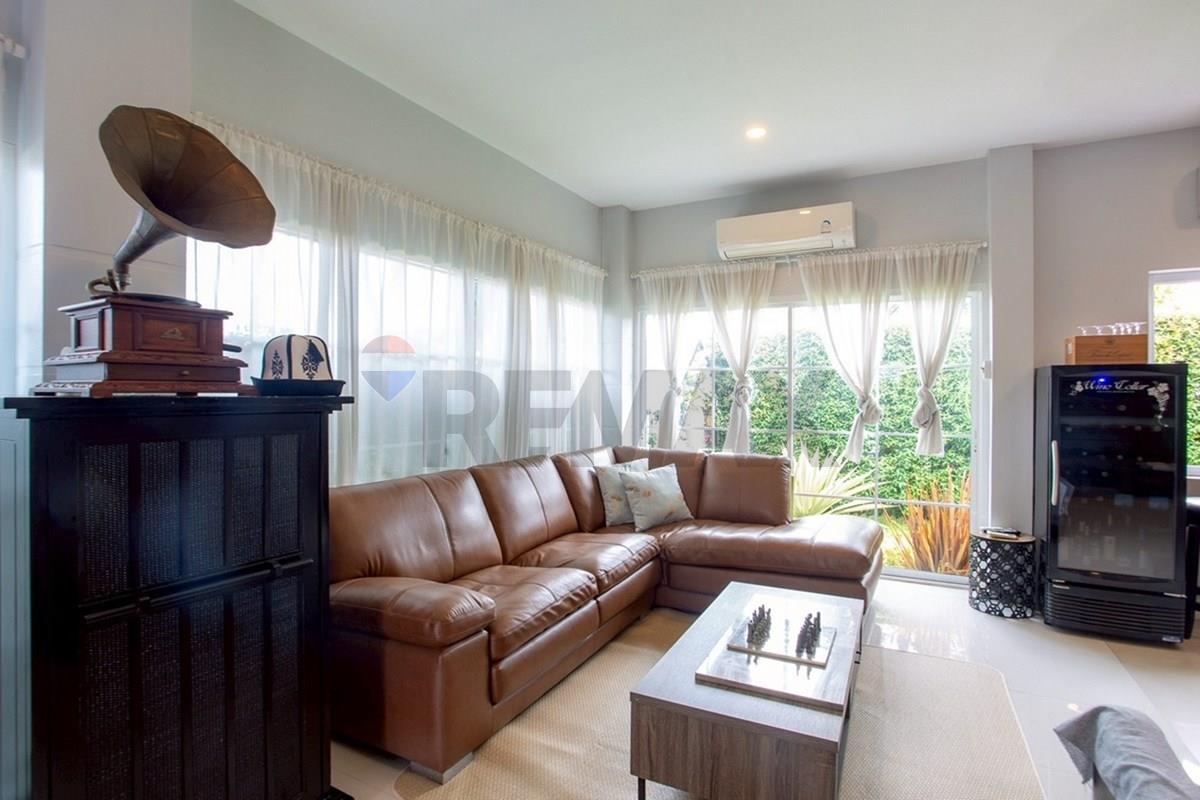 Villa - For Sale - Hua Hin, Prachuap Khiri Khan - S__112959543_0.jpg - 920601001-1148