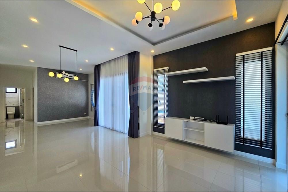 Villa - For Sale - Hua Hin, Prachuap Khiri Khan - 20260410_100034.jpg - 920601001-1062