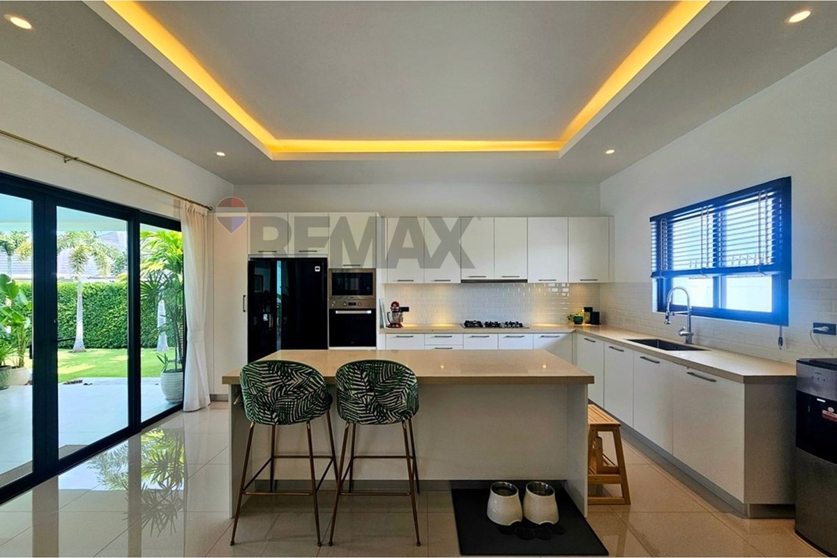 Villa - For Sale - Hua Hin, Prachuap Khiri Khan - 20260801_153004.jpg - 920601001-1216