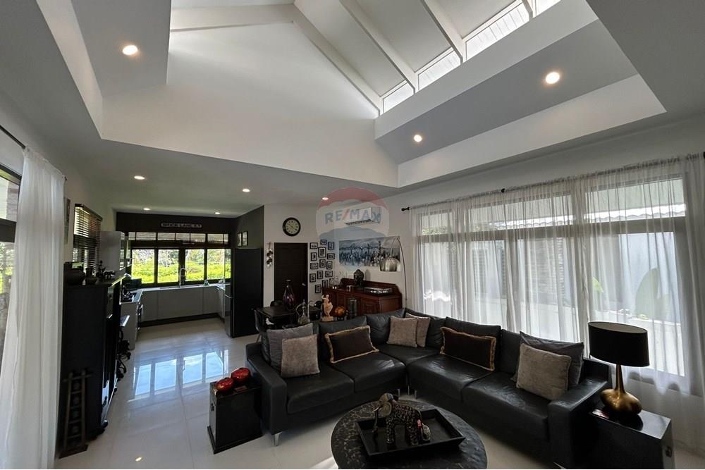 Villa - For Sale - Koh Samui, Surat Thani - Living Room #1.jpg - 920121057-179