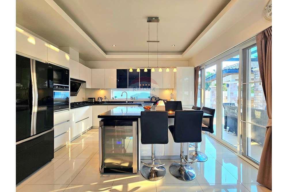 Villa - For Sale - Hua Hin, Prachuap Khiri Khan - 20240201_171244.jpg - 920601001-1207