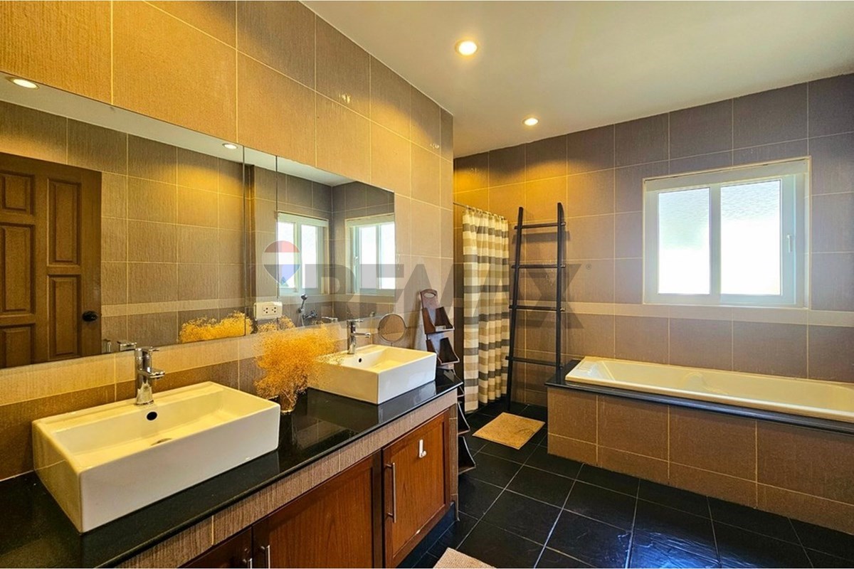 Villa - For Sale - Hua Hin, Prachuap Khiri Khan - 20261003_100205.jpg - 920601001-1308