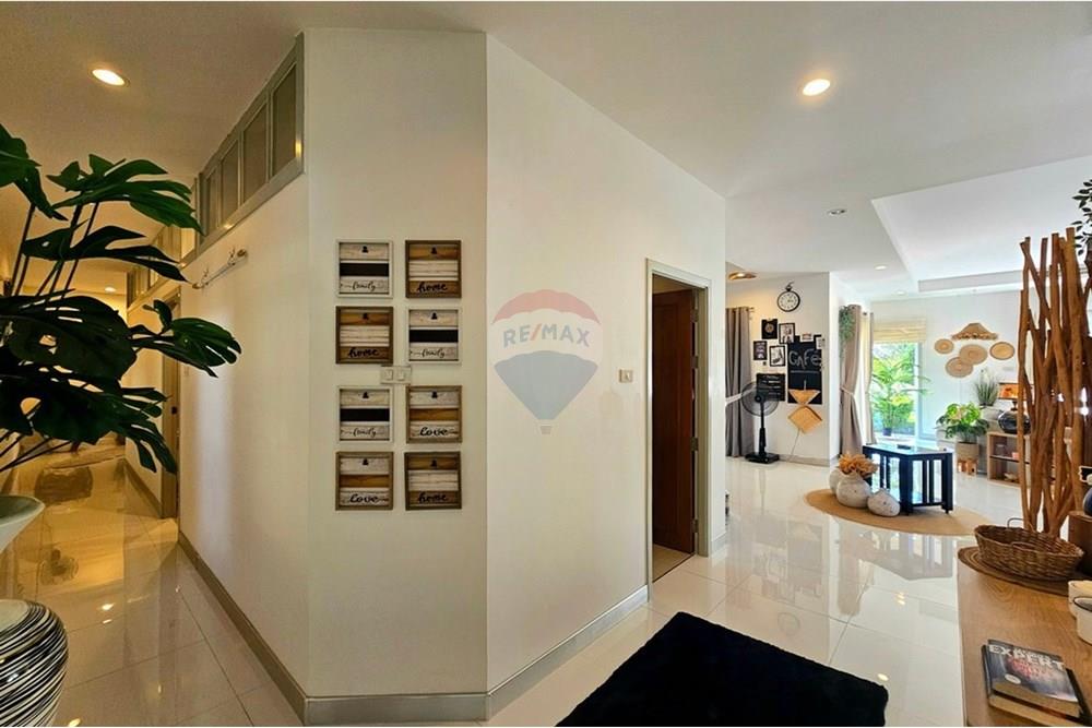 Villa - For Sale - Hua Hin, Prachuap Khiri Khan - 20251208_150757.jpg - 920601001-726
