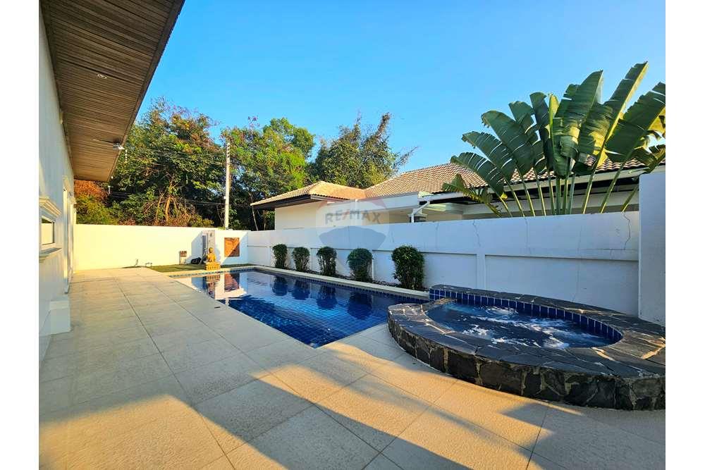 Villa - For Sale - Hua Hin, Prachuap Khiri Khan - 20240201_170702.jpg - 920601001-1207