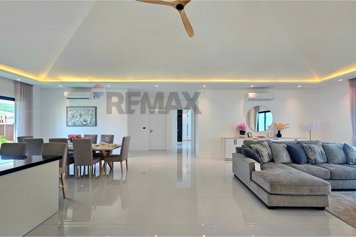 Villa - For Sale - Hua Hin, Prachuap Khiri Khan - 20260718_151550.jpg - 920601001-1203