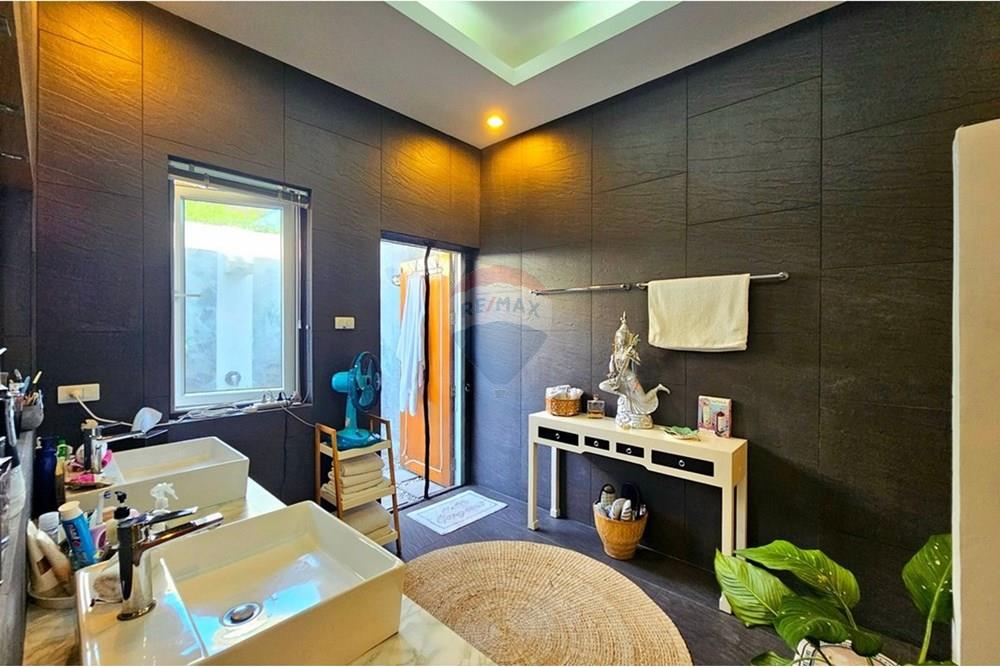 Villa - For Sale - Hua Hin, Prachuap Khiri Khan - 20251208_151219.jpg - 920601001-726