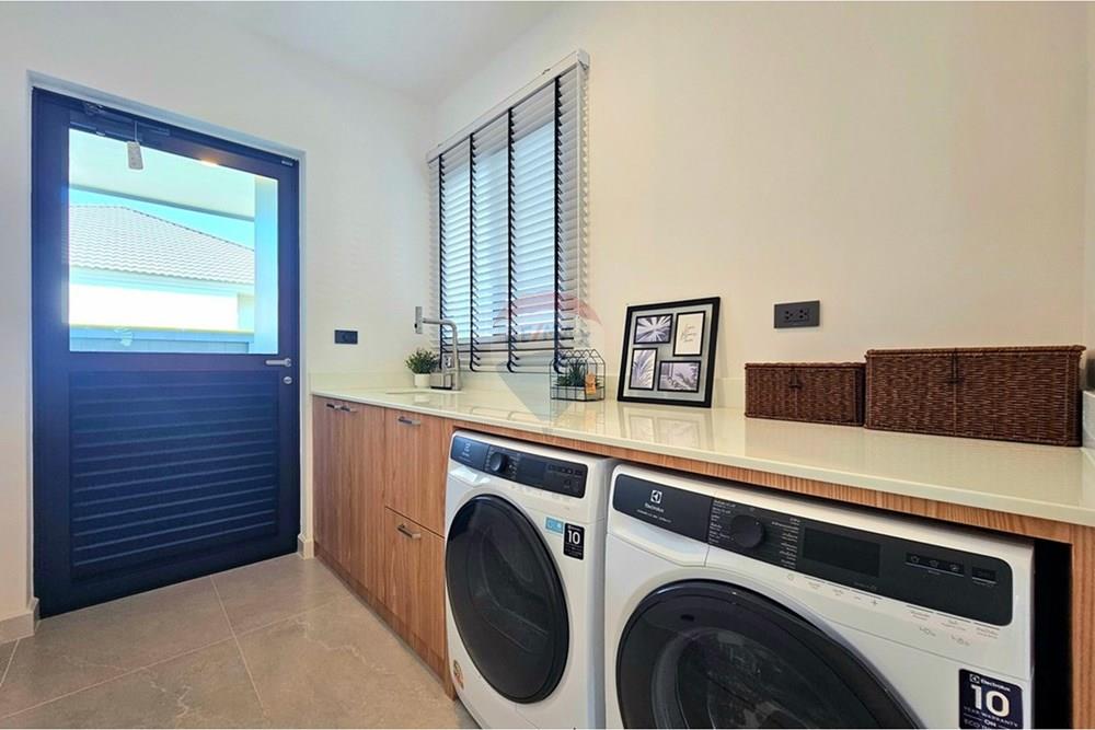 Villa - For Sale - Hua Hin, Prachuap Khiri Khan - 20260331_143805.jpg - 920601001-1057