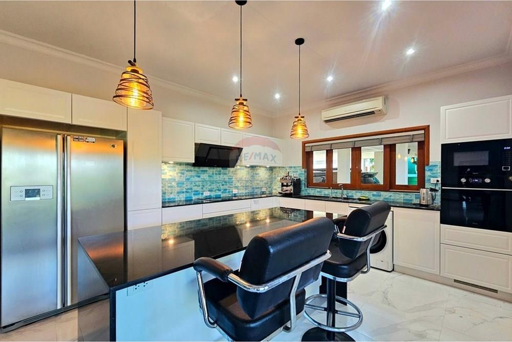 Villa - For Sale - Hua Hin, Prachuap Khiri Khan - 20260410_152249.jpg - 920601001-1075