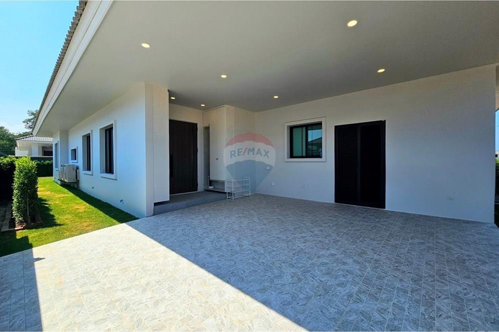 Villa - For Sale - Hua Hin, Prachuap Khiri Khan - 20260331_140340(1).jpg - 920601001-1056