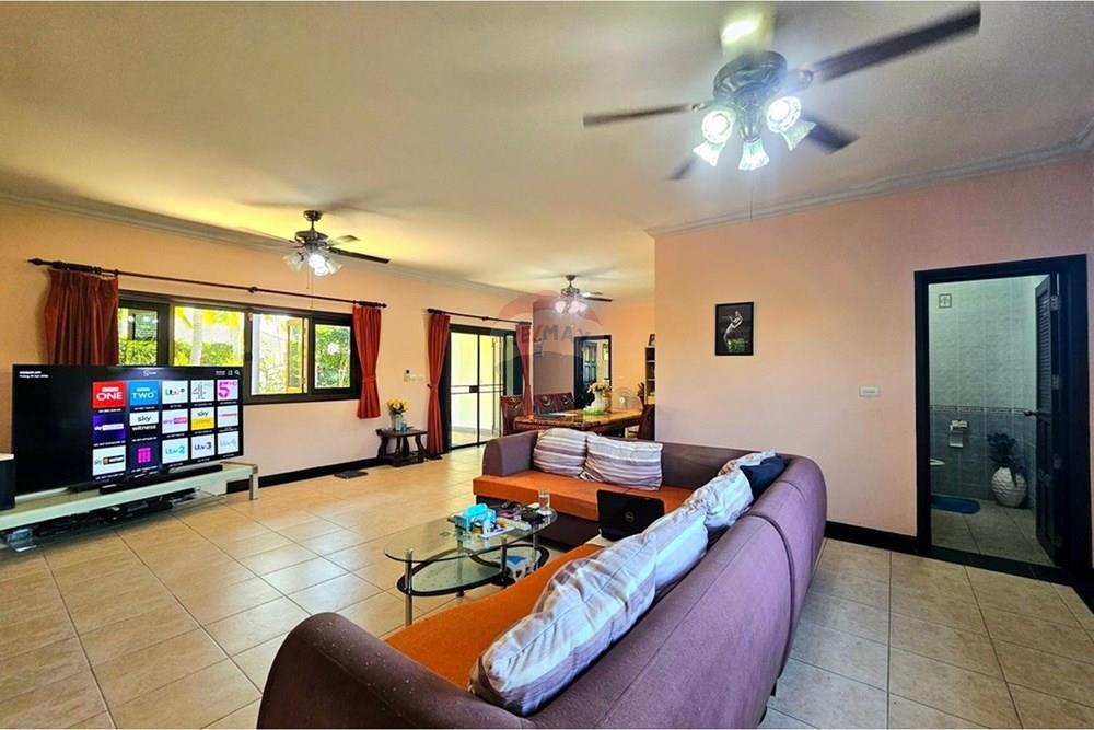 Villa - For Sale - Hua Hin, Prachuap Khiri Khan - 20260410_141609.jpg - 920601001-1074