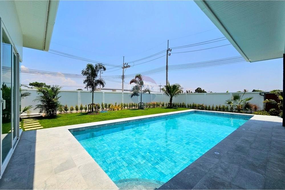 Villa - For Sale - Hua Hin, Prachuap Khiri Khan - 20240515_120657.jpg - 920601001-1066