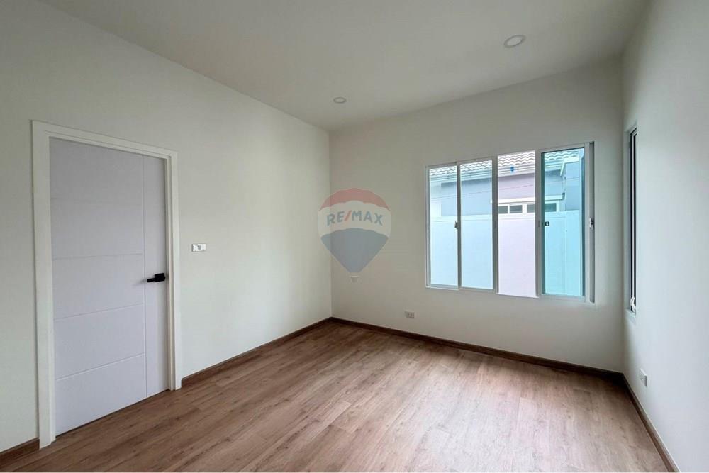 Single House - For Sale - Hua Hin, Prachuap Khiri Khan - 750817_0.jpg - 920601001-1051