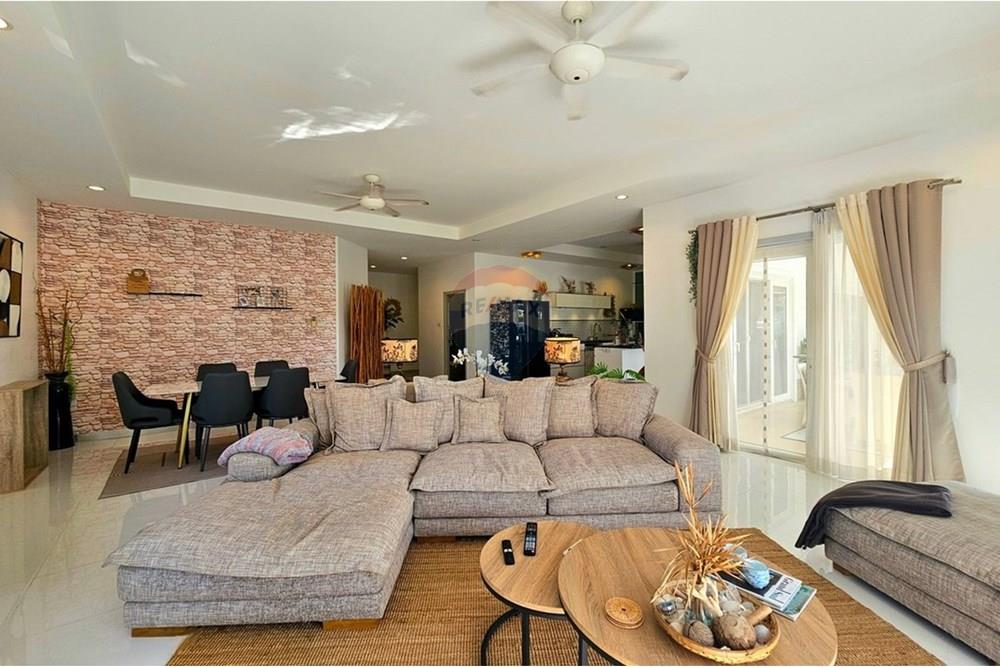 Villa - For Sale - Hua Hin, Prachuap Khiri Khan - 20251208_150317.jpg - 920601001-726