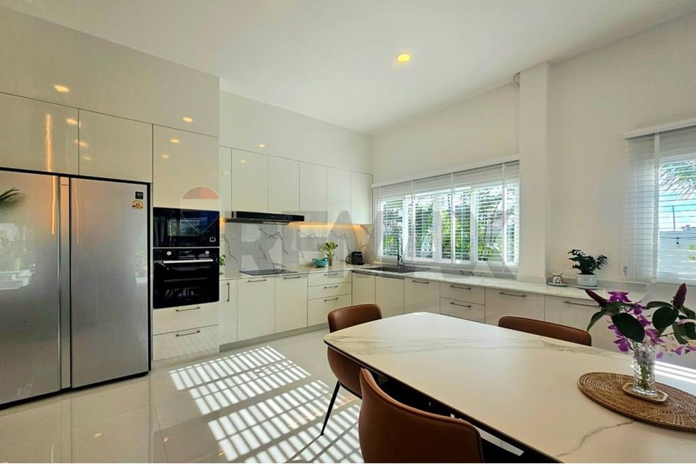 Villa - For Sale - Hua Hin, Prachuap Khiri Khan - 20250802_162534.jpg - 920601001-1303