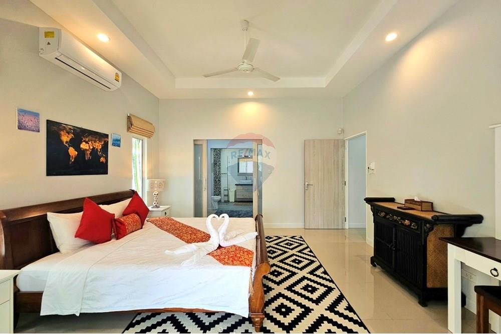 Villa - For Sale - Hua Hin, Prachuap Khiri Khan - 20250309_140318.jpg - 920601001-1079