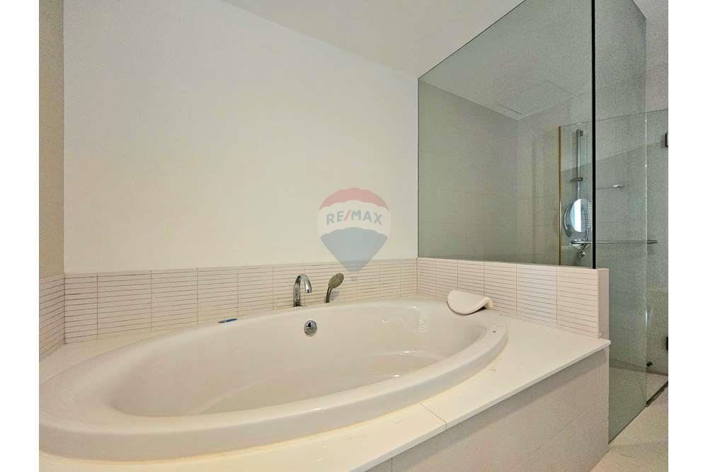 Luxury Condo - For Sale - Hua Hin, Prachuap Khiri Khan - 20230810_112608.jpg - 920601001-192