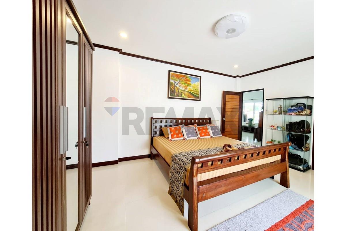 Villa - For Sale - Hua Hin, Prachuap Khiri Khan - 652588_0.jpg - 920601001-1185