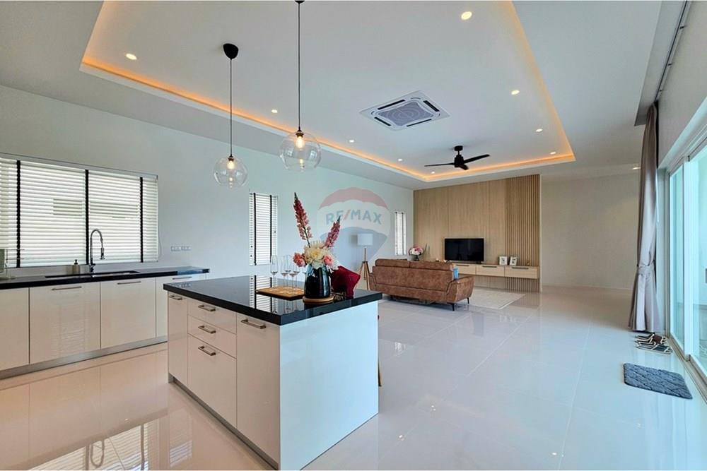 Villa - For Sale - Hua Hin, Prachuap Khiri Khan - 20240515_120723.jpg - 920601001-1066