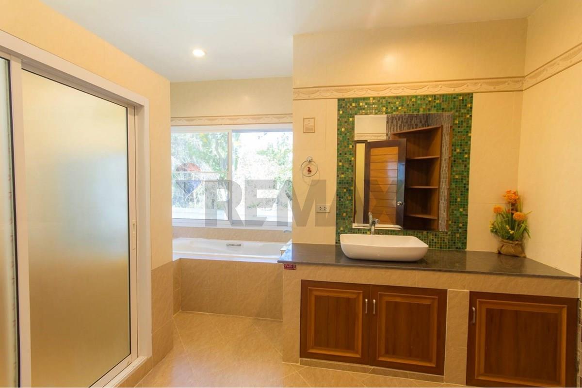 Villa - For Sale - Hua Hin, Prachuap Khiri Khan - 652274_0.jpg - 920601001-1185