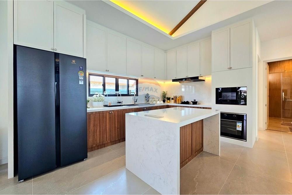 Villa - For Sale - Hua Hin, Prachuap Khiri Khan - 20260331_141449.jpg - 920601001-1056