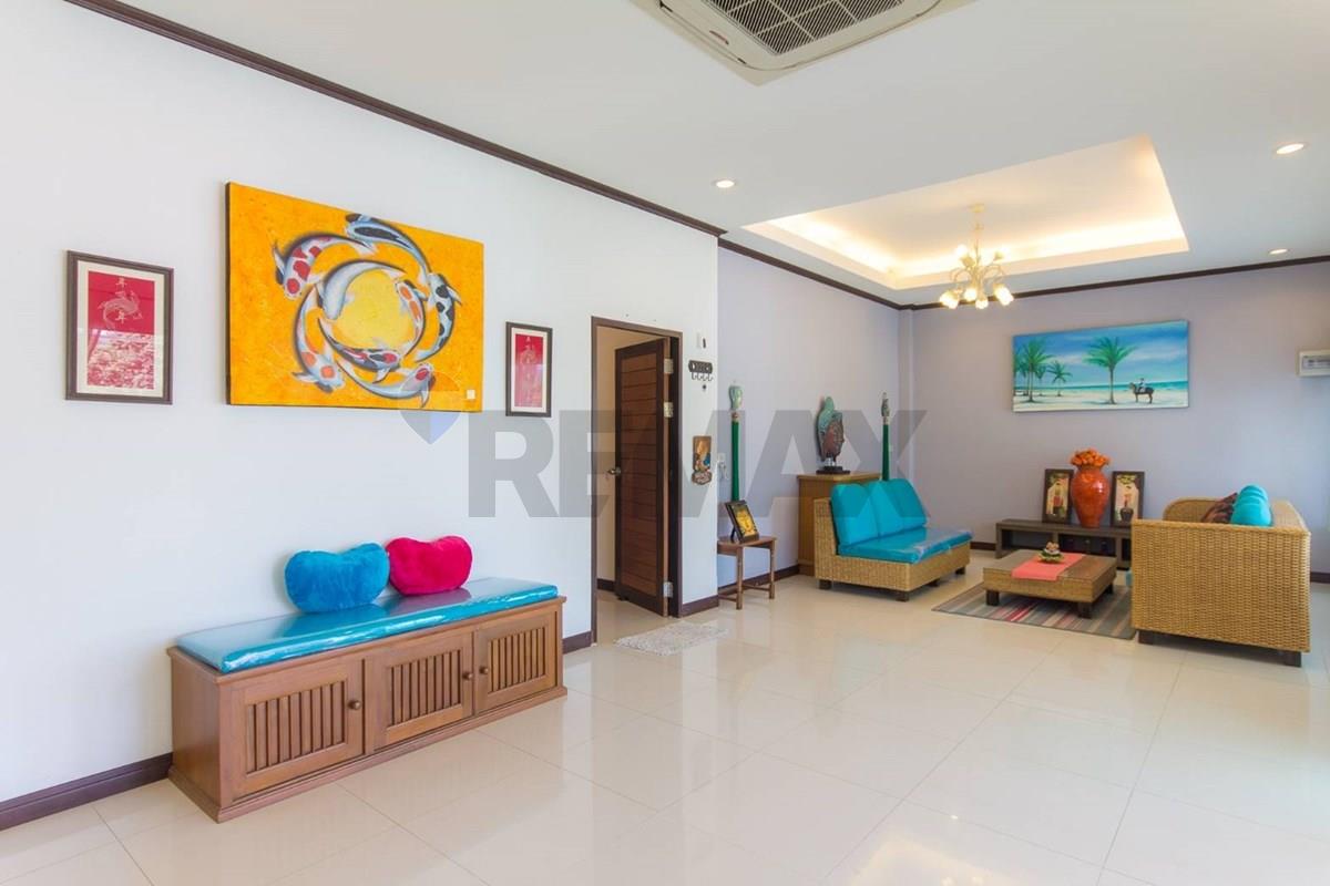Villa - For Sale - Hua Hin, Prachuap Khiri Khan - 652280_0.jpg - 920601001-1185