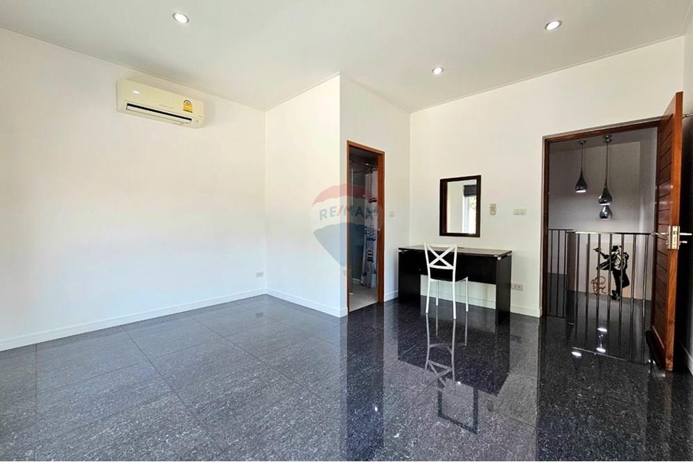 Villa - For Sale - Hua Hin, Prachuap Khiri Khan - 20250203_131755.jpg - 920601001-440