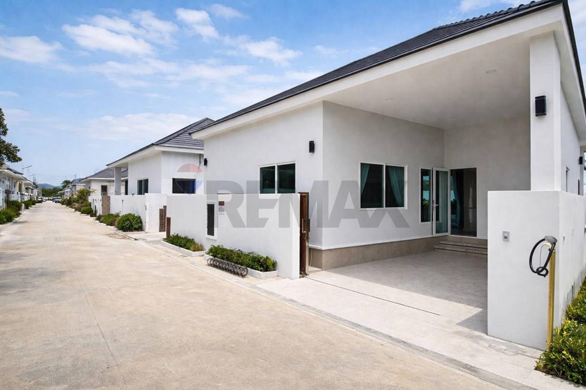 Villa - For Sale - Hua Hin, Prachuap Khiri Khan - 235606_0.jpg - 920601001-1149
