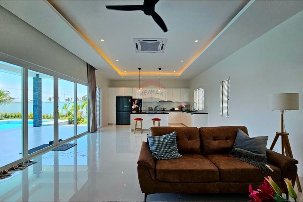 Villa - For Sale - Hua Hin, Prachuap Khiri Khan - 20240515_121008.jpg - 920601001-1066
