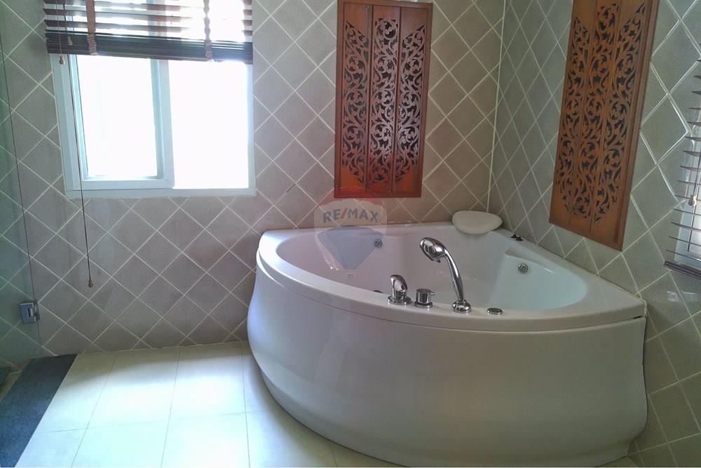 Residential - Villa - Kathu, Phuket - TH - PHOTO-2026-04-01-21-48-14 2.jpg - 920081021-170