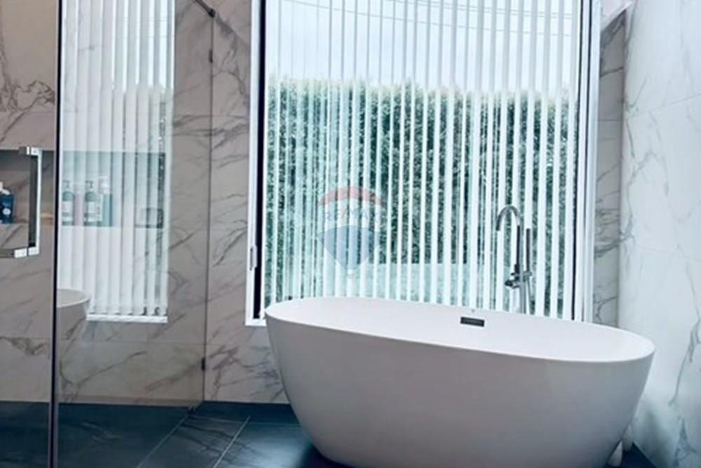 Villa - For Sale - Hua Hin, Prachuap Khiri Khan - LINE_ALBUM_HHH8 10-231, 26.9M_260427_8.jpg - 920601001-1073